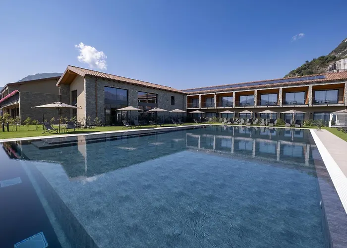 Continental Golf Resort